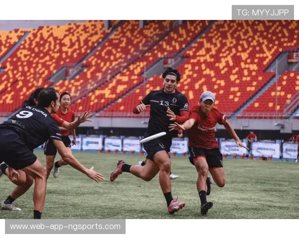 飞盘运动的魅力与挑战：西安飞盘队的成功运营揭秘